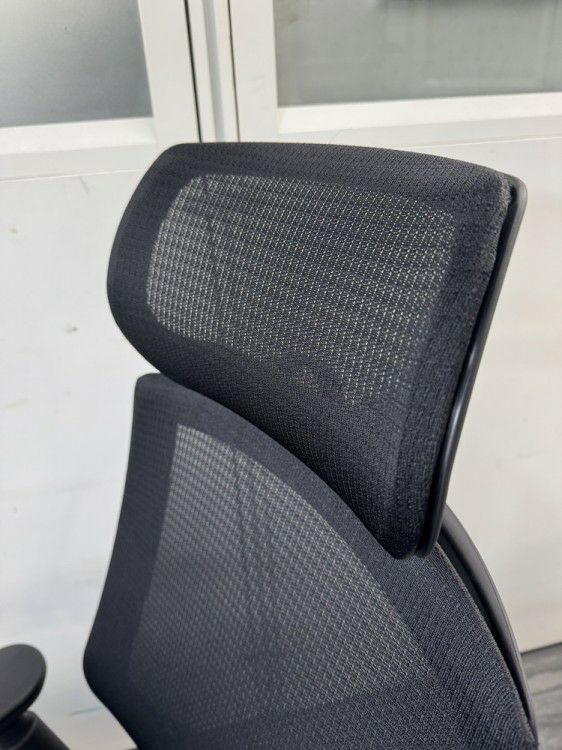 ウチダ（内田洋行）セレッツァ（Sellezza）チェア 可動肘付セレッツァチェア 商品画像11