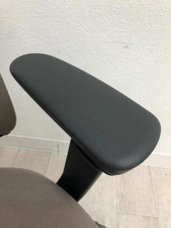 コクヨMitra2（ミトラ2）チェア 可動肘付ミトラ2チェア 商品画像12