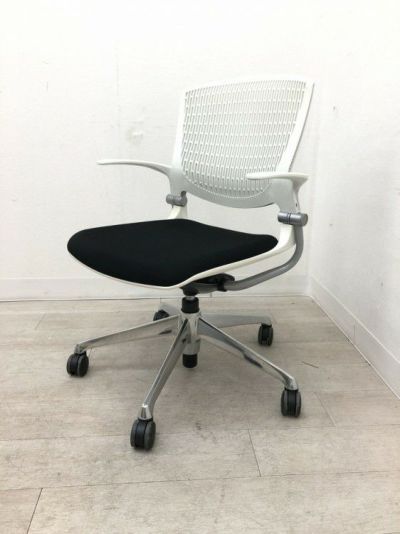 オカムラGrata（グラータ）チェア ミーティングチェア 商品画像1