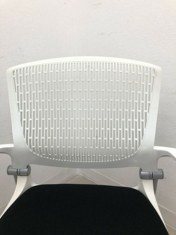 オカムラGrata（グラータ）チェア ミーティングチェア 商品画像7