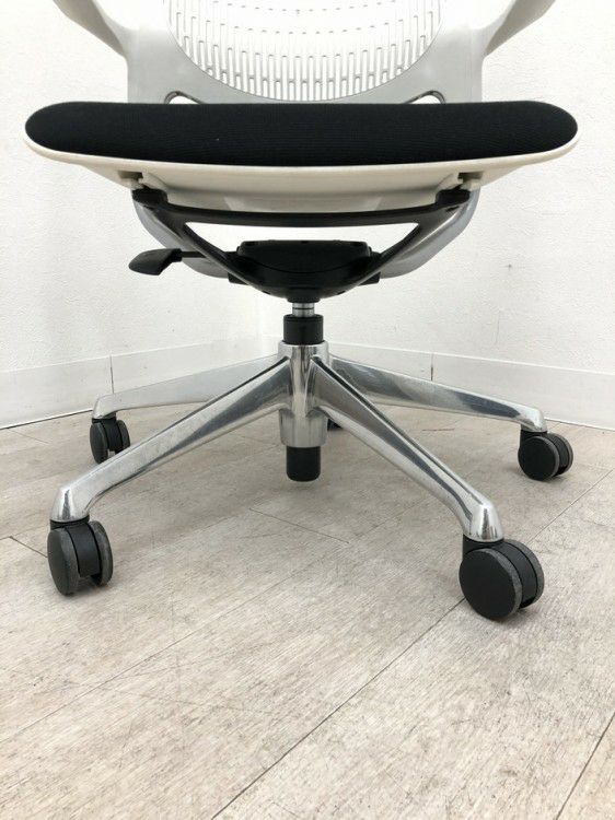 オカムラGrata（グラータ）チェア ミーティングチェア 商品画像13