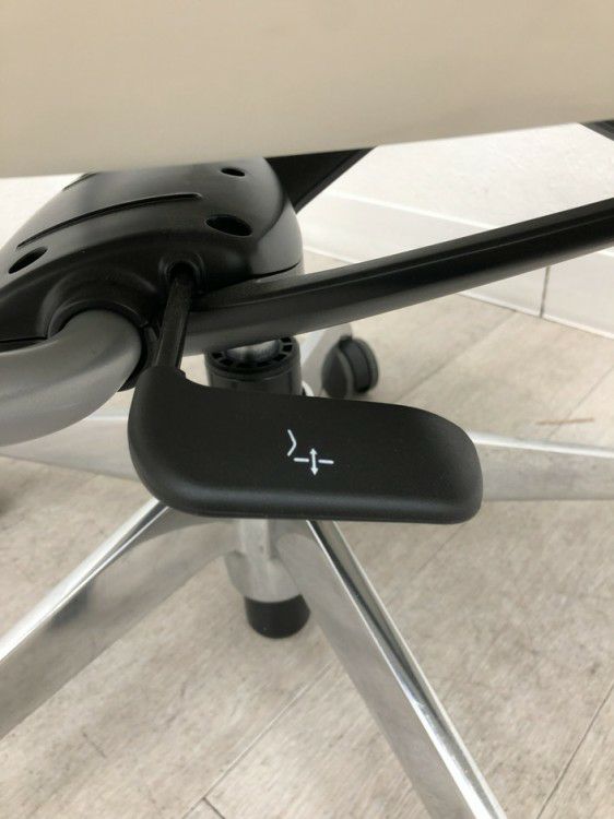 オカムラGrata（グラータ）チェア ミーティングチェア 商品画像15