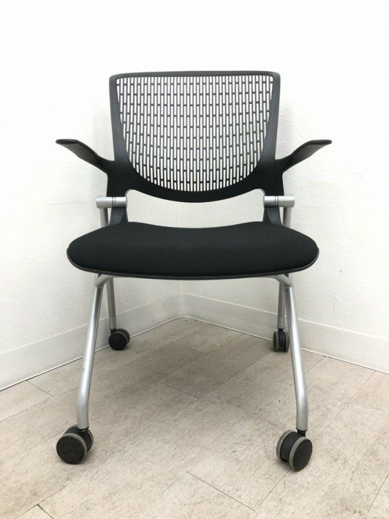 オカムラGrata（グラータ）チェア ネスティングチェア2脚セット 商品画像5