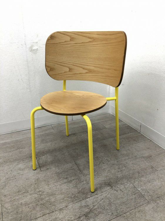 コクヨデイズオフィス ハングライクシリーズ スタッキングチェア 商品画像1