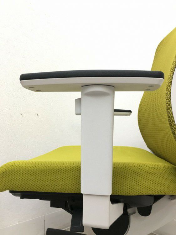 コクヨシロッコ（Scirocco）チェア 可動肘付シロッコチェア 商品画像14