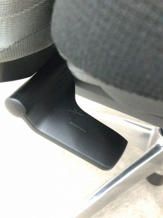 オカムラfeego(フィーゴ)チェア 可動肘付フィーゴチェア 商品画像16