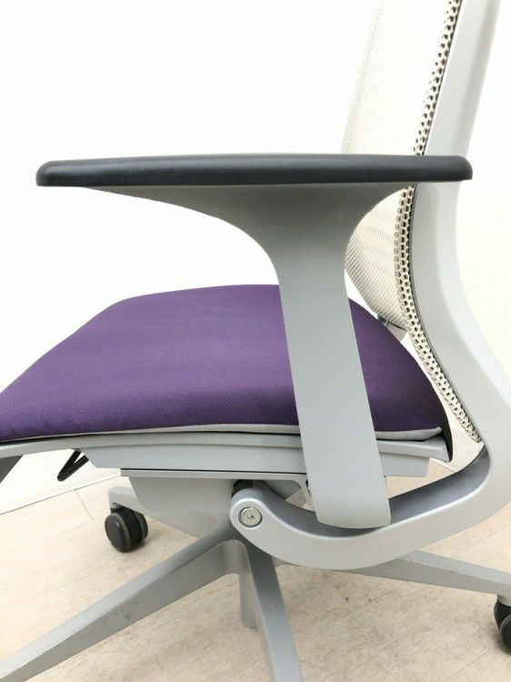 スチールケースシンク（Think）チェア 固定肘付シンクチェア 商品画像11