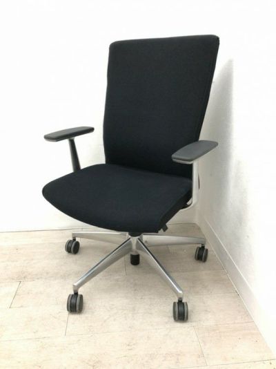 コクヨPUNTO(プント)チェア 固定肘付プントチェア 商品画像1