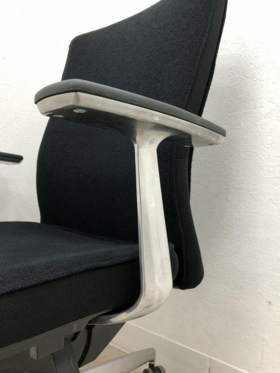 コクヨPUNTO(プント)チェア 固定肘付プントチェア 商品画像16