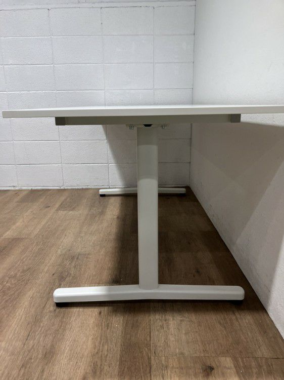 ウチダ（内田洋行）ST-1000シリーズ ミーティングテーブル 商品画像5