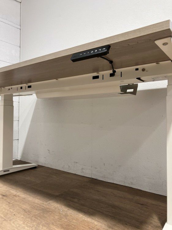 HermanMiller（ハーマンミラー）電動昇降デスク 商品画像4