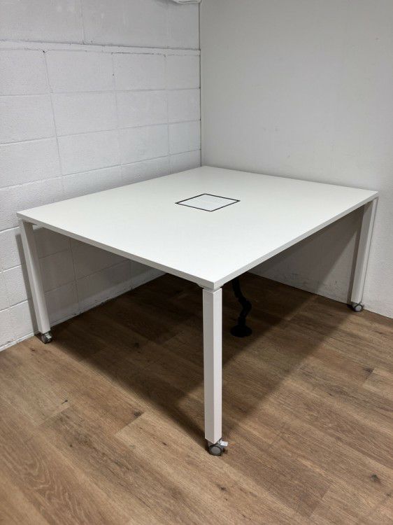 コクヨワークフィットシリーズ 1200ワークテーブル 商品画像1