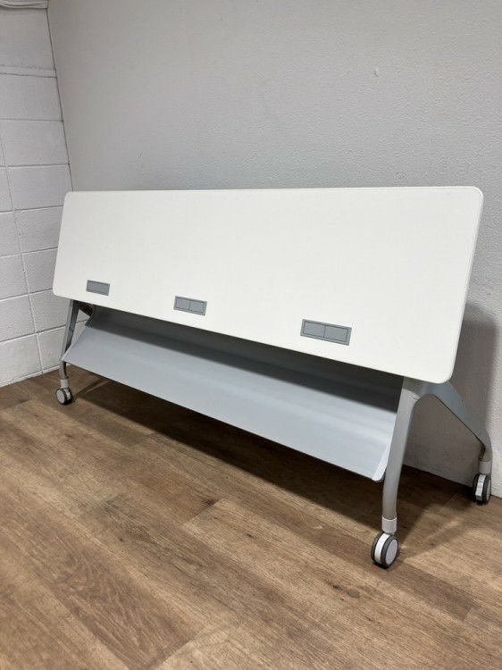 コクヨエピファイ(EPIPHY)シリーズ 1800平行スタックテーブル 商品画像10