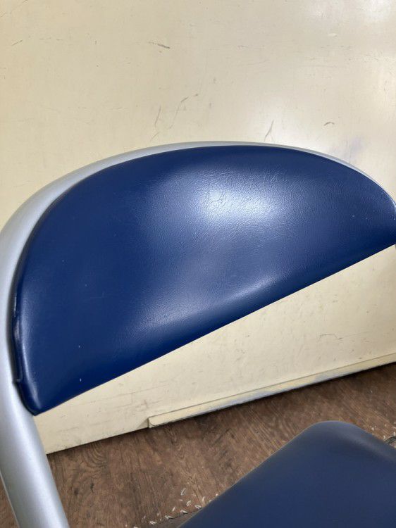 コクヨ折畳パイプイス 商品画像4