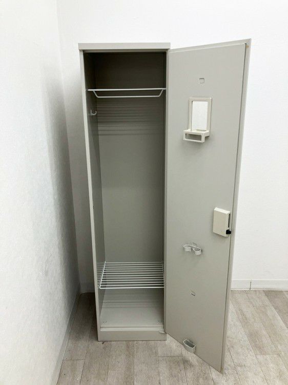 オカムラKZ-シリーズ 1人用ロッカー 商品画像9