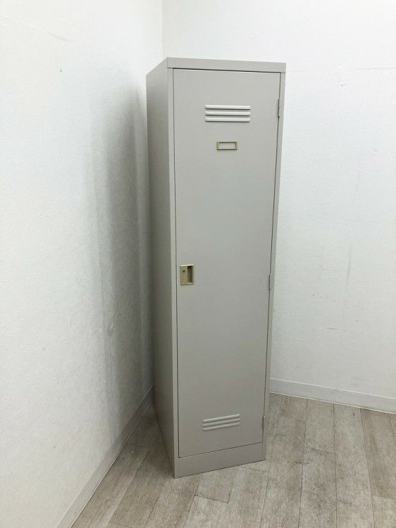 イトーキJ型シリーズ 1人用ロッカー 商品画像1