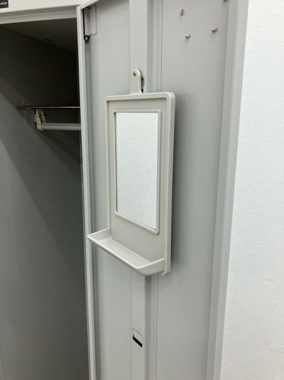 ウチダ（内田洋行）NF型シリーズ 1人用ロッカー 商品画像9