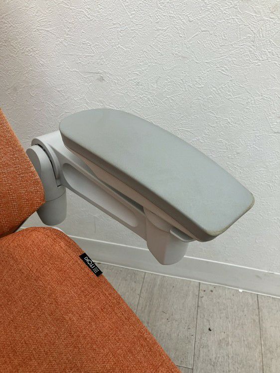 イトーキAct(アクト)チェア 可動肘付アクトチェア 商品画像7