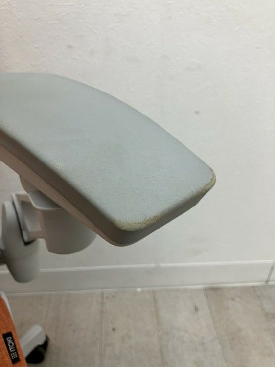 イトーキAct(アクト)チェア 可動肘付アクトチェア 商品画像8