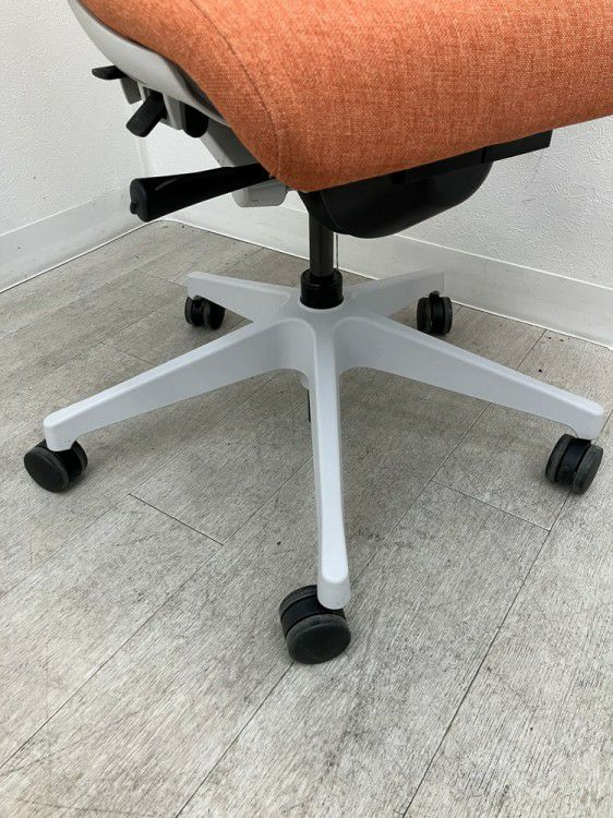 イトーキAct(アクト)チェア 可動肘付アクトチェア 商品画像10