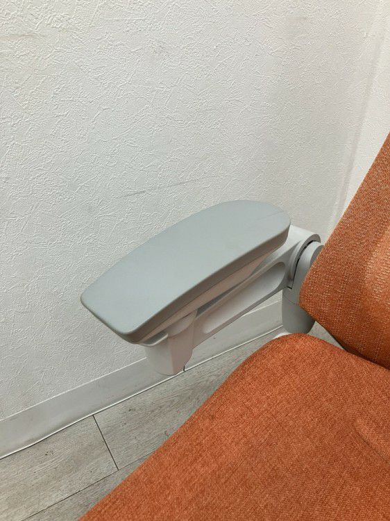 イトーキAct(アクト)チェア 可動肘付アクトチェア 商品画像13