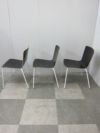 オカムラLives Cafe Chair(ライブス カフェチェア)シリーズ スタッキングチェア 3脚セット 商品画像3