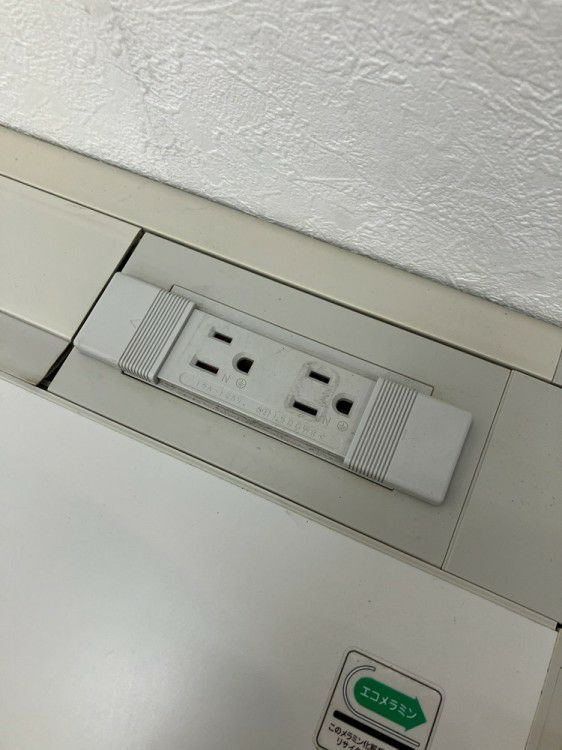 オカムラSD-eシリーズ 1000片袖デスク 商品画像8