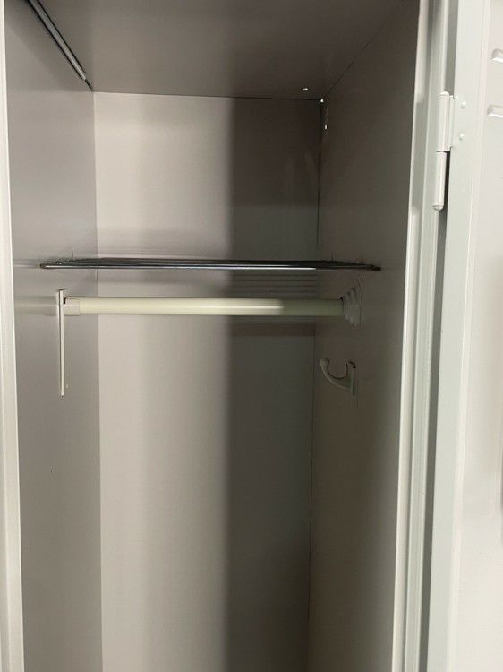 コクヨLKシリーズ　（コクヨ） 3人用ロッカー 商品画像11