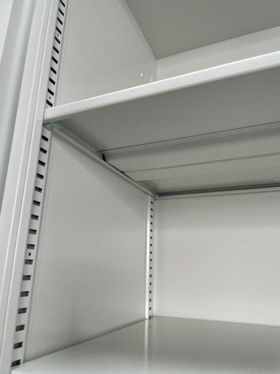 イトーキシンラインシリーズ 両開き書庫 商品画像9