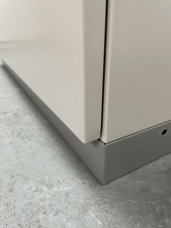 イトーキシンラインシリーズ 両開きラテラル上下書庫 商品画像6