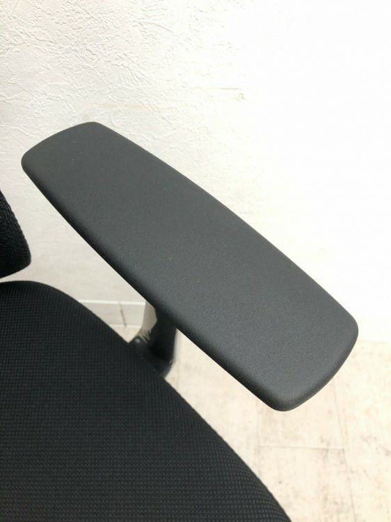 コクヨBezel(ベゼル)チェア 固定肘付ベゼルチェア 商品画像11