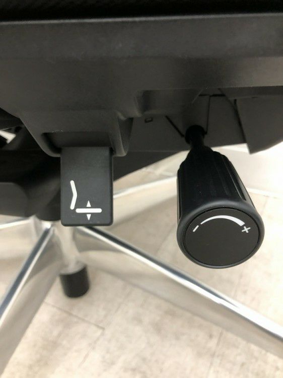 コクヨBezel(ベゼル)チェア 固定肘付ベゼルチェア 商品画像18