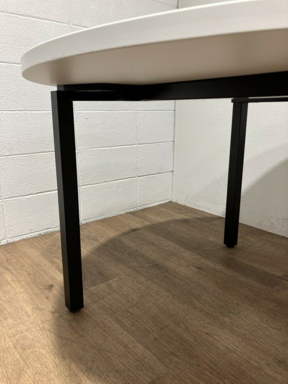 コクヨワークフィットシリーズ 1200丸テーブル 商品画像7