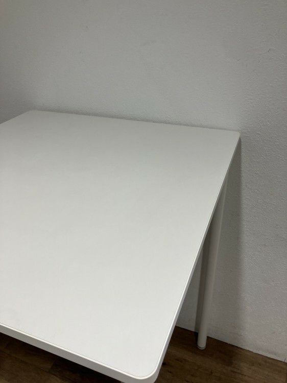 イトーキ750角ハイテーブル 商品画像4