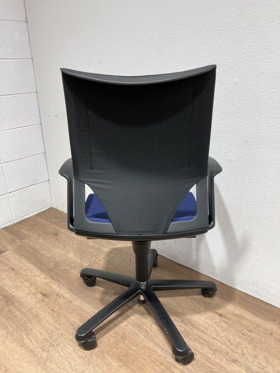 Wilkhahn（ウィルクハーン）モダス（Modus）チェア 固定肘付モダスチェア 商品画像9