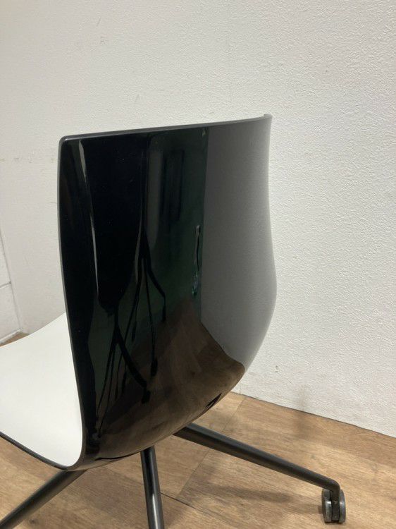 arper（アルペール）キャティファ46シリーズ ミーティングチェア4脚セット 商品画像8