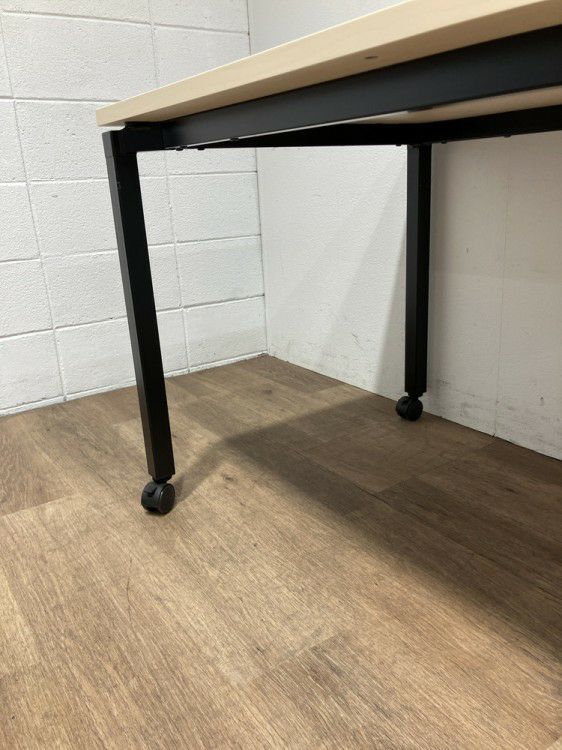 コクヨJUTO（ジュート）シリーズ ミーティングテーブル 商品画像10