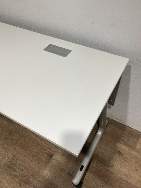 イトーキコンシアシリーズ サイドスタックテーブル 商品画像4