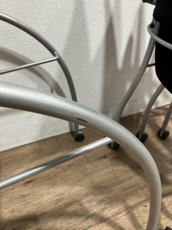 イトーキプリエ2シリーズ ネスティングチェア4脚セット 商品画像10