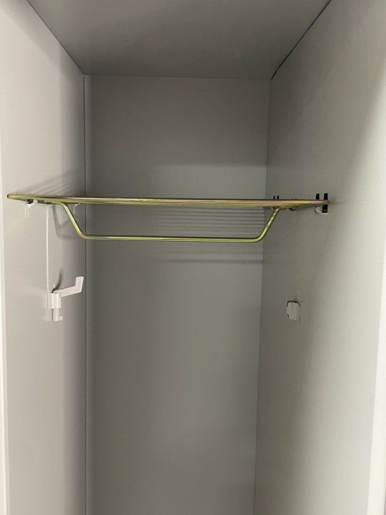 イトーキL型ロッカーシリーズ 3人用ロッカー 商品画像8