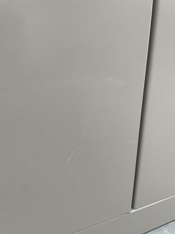 イトーキL型ロッカーシリーズ 3人用ロッカー 商品画像13