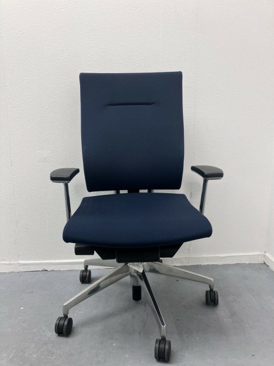 イトーキスピーナ（Spina）チェア 固定肘付スピーナチェア 商品画像2