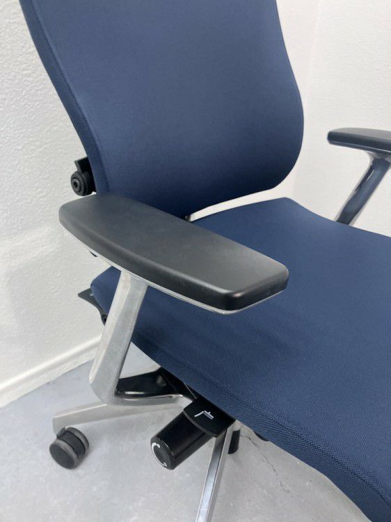 イトーキスピーナ（Spina）チェア 固定肘付スピーナチェア 商品画像7