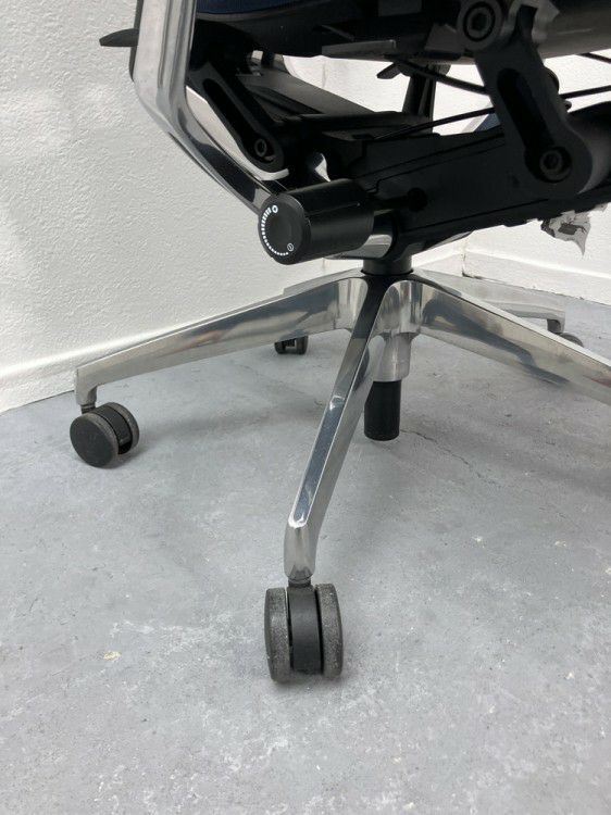 イトーキスピーナ（Spina）チェア 固定肘付スピーナチェア 商品画像10