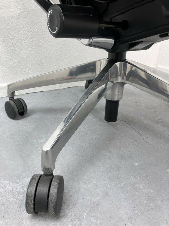 イトーキスピーナ（Spina）チェア 固定肘付スピーナチェア 商品画像11