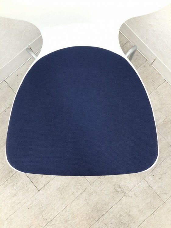 オカムラ9370シリーズ スタッキングチェア 商品画像7