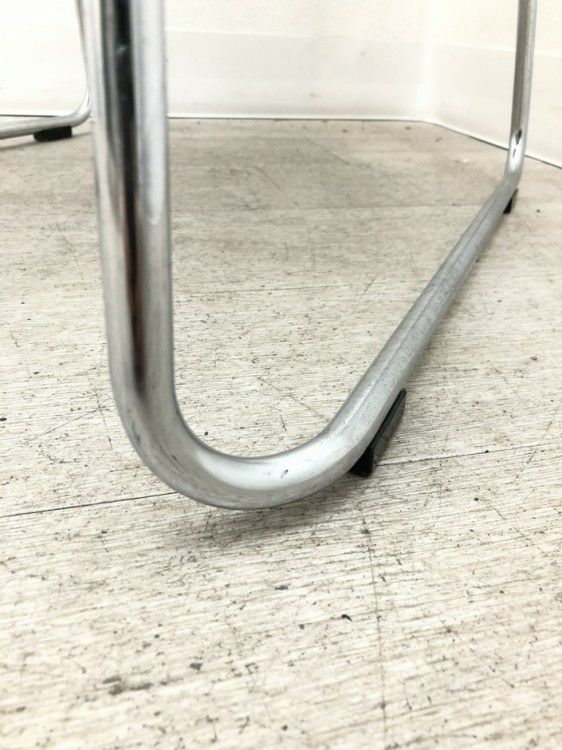 オカムラ9370シリーズ スタッキングチェア 商品画像11