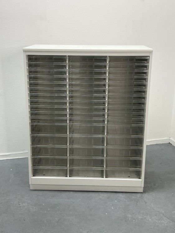 イトーキシンラインシリーズ クリアトレーキャビネット 商品画像2