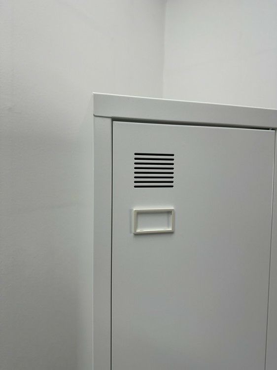 ウチダ（内田洋行）NSシリーズ 3人用ロッカー 商品画像4