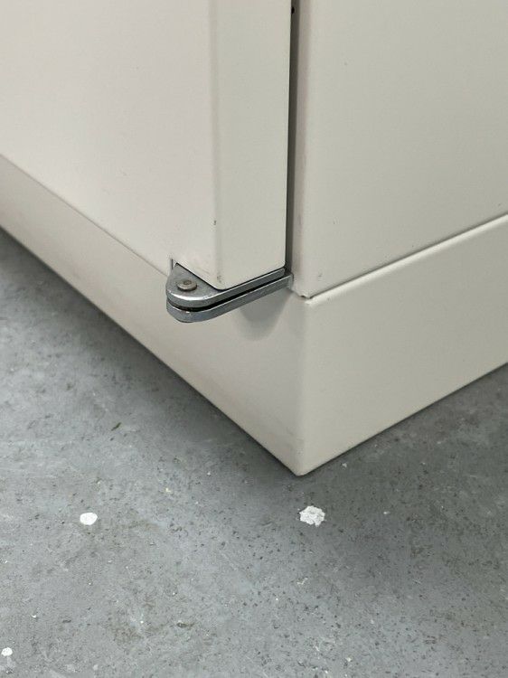 イトーキシンラインシリーズ 両開き書庫 商品画像5